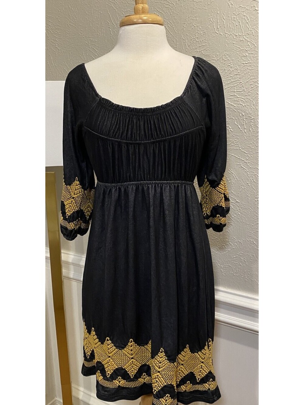 Uncle Frank Black Gold Embroidered Peasant Dress Size M Mustard Stretchy Saints